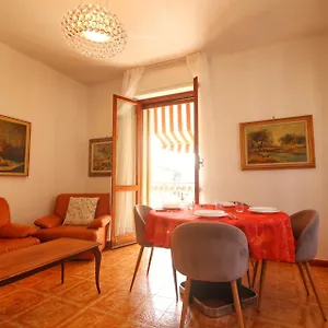 Al Numero 16 Apartment