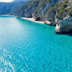 Near The Port Appartement Cala Gonone
